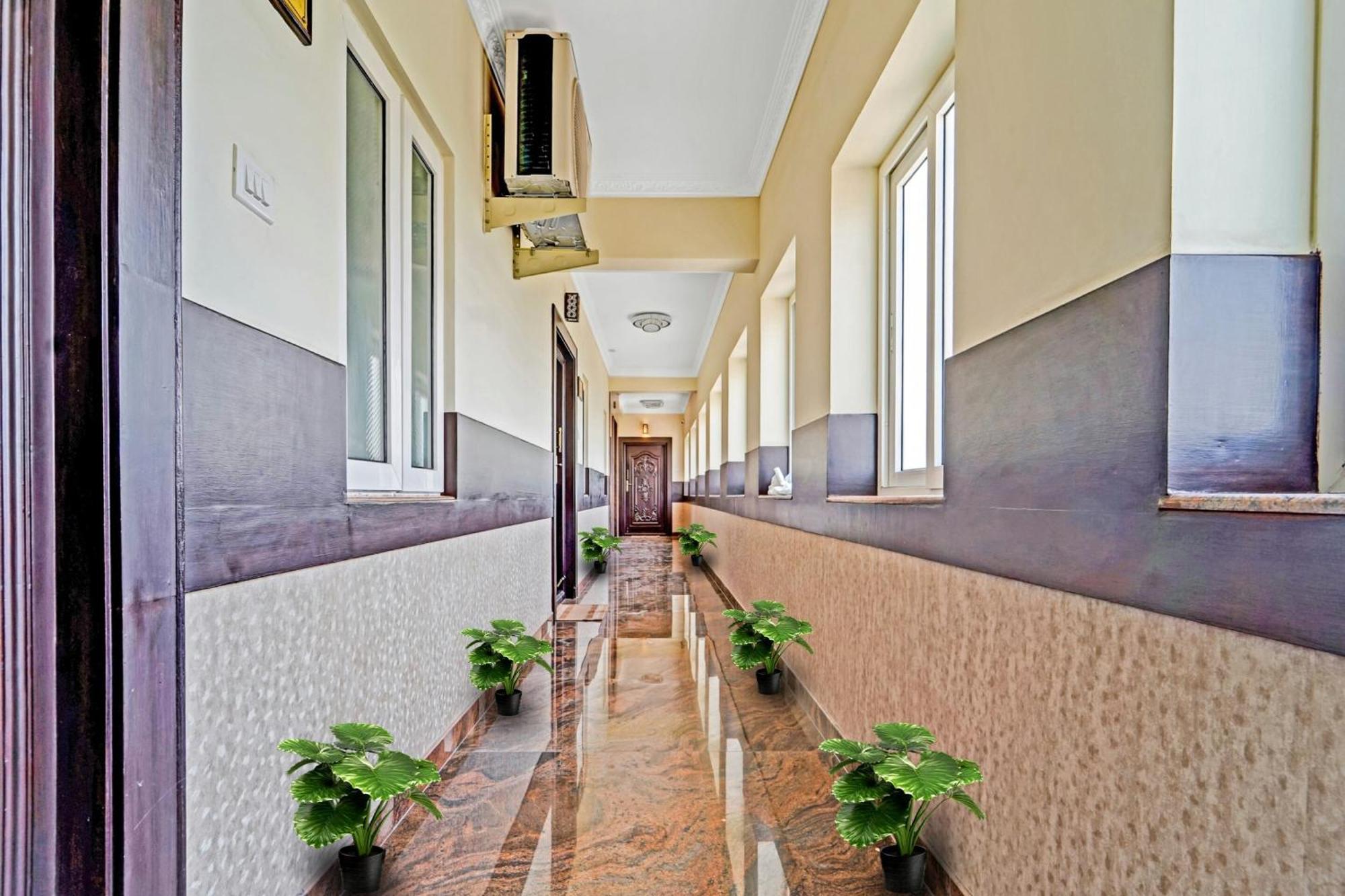 Collection O Darshans Abode Коимбатур Экстерьер фото